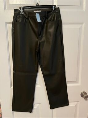 NWT LOFT Green Faux Leather Cropped pant
